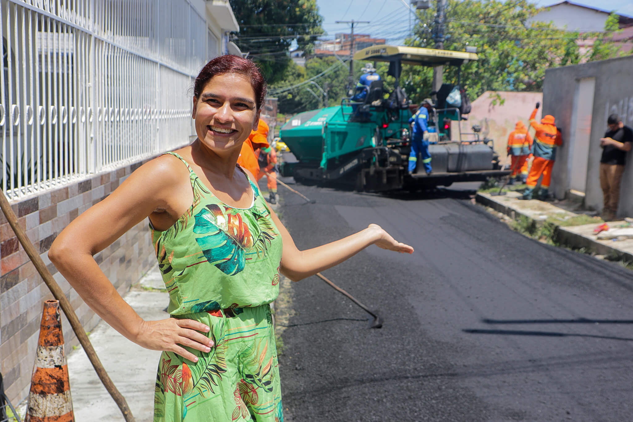 ‘Asfalta Manaus’ da prefeitura amplia serviços de recapeamento asfáltico no Japiim e contempla mais três ruas no bairro