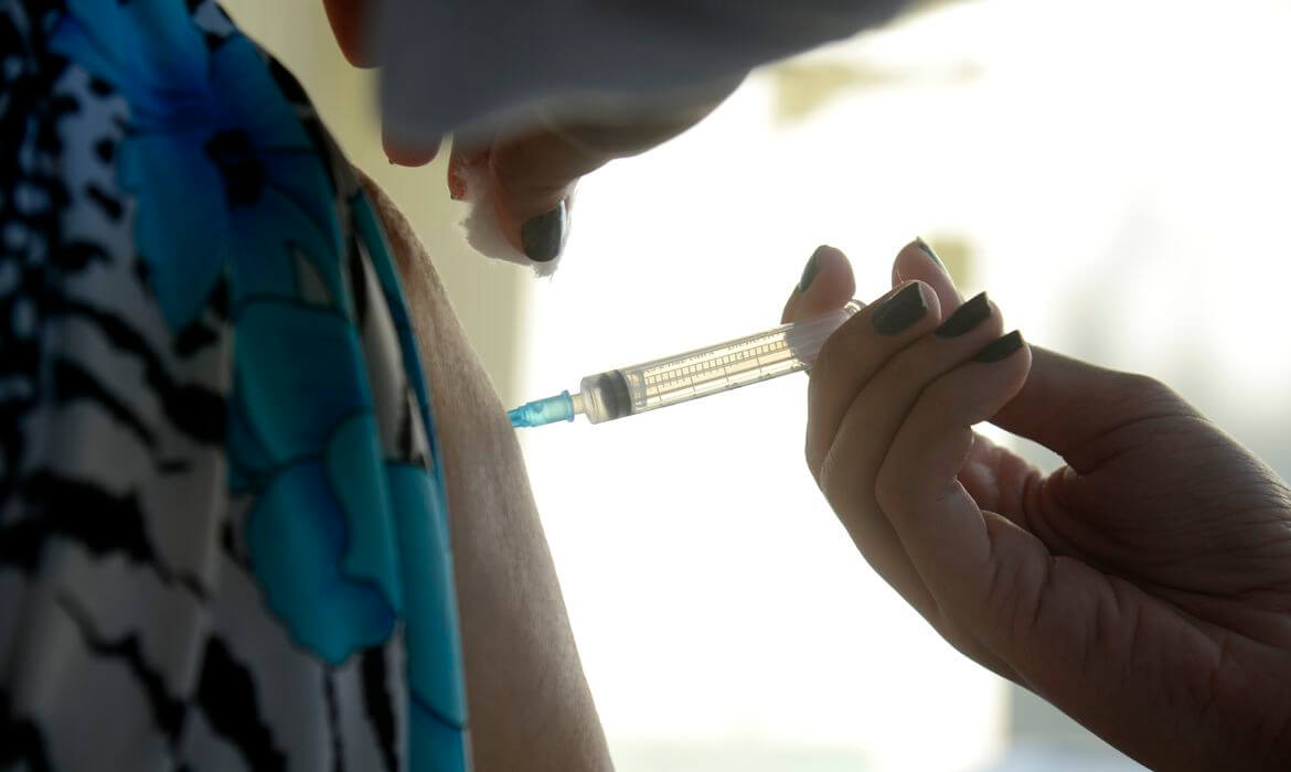 Influenza: capital paulista aplica 37.557 doses no 1º dia de vacinação