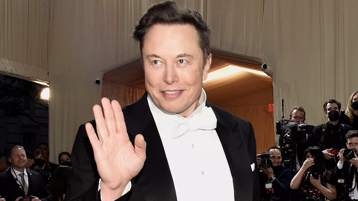 “Modo demônio”: Biógrafo revela como Elon Musk “faz coisas acontecerem”