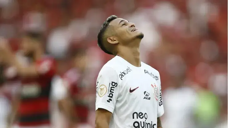 Empresa atualiza ranking das 10 maiores dívidas do futebol brasileiro, e valor do Corinthians assusta