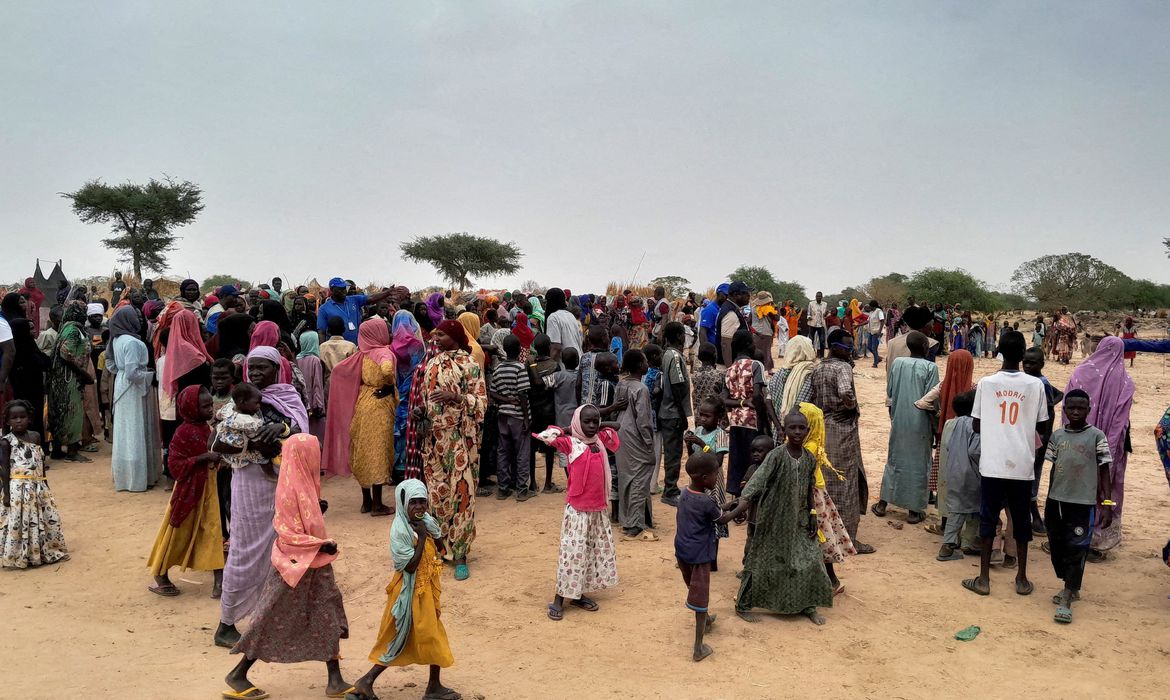 Pelo menos 87 pessoas foram enterradas em vala comum no Sudão